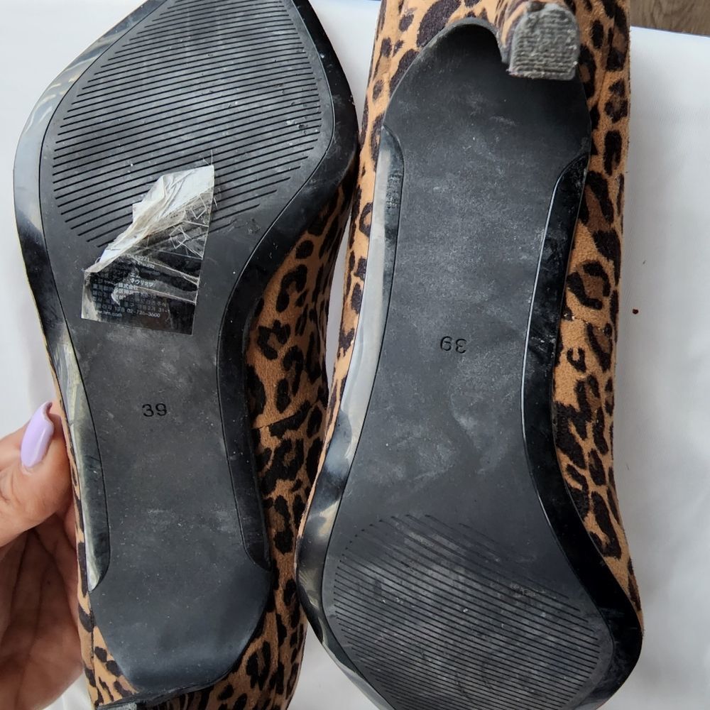 H&M Animal Print Shoes - Picture 3 of 5